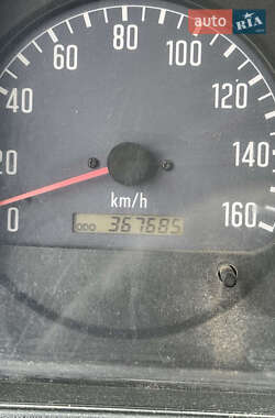 Вантажний фургон Isuzu NQR 2008 в 