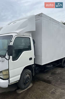 Грузовой фургон Isuzu NQR 2007 в 