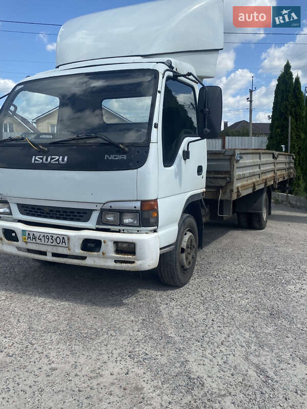 Інші вантажівки Isuzu NQR 2006 в Борисполі