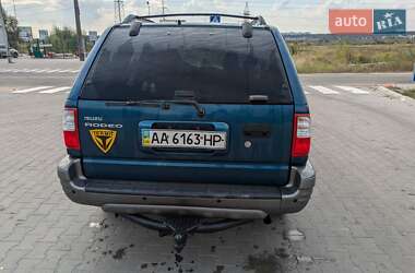 Внедорожник / Кроссовер Isuzu Rodeo 2002 в 