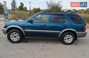 Внедорожник / Кроссовер Isuzu Rodeo 2002 в 