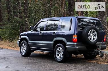 Внедорожник / Кроссовер Isuzu Trooper 1997 в Харькове