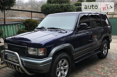 Позашляховик / Кросовер Isuzu Trooper 1997 в 