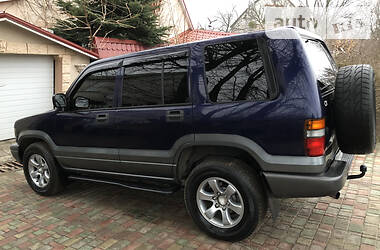Позашляховик / Кросовер Isuzu Trooper 1997 в 