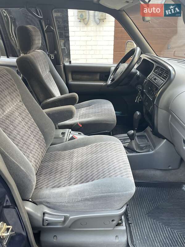 Позашляховик / Кросовер Isuzu Trooper 1996 в Сумах