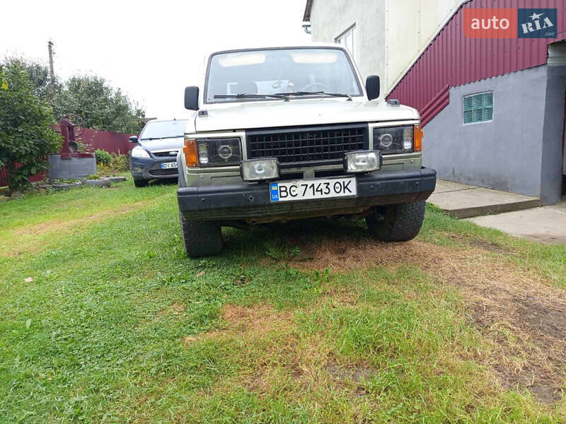 Isuzu Trooper 1988