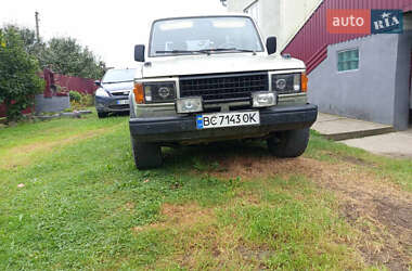 Внедорожник / Кроссовер Isuzu Trooper 1988 в 