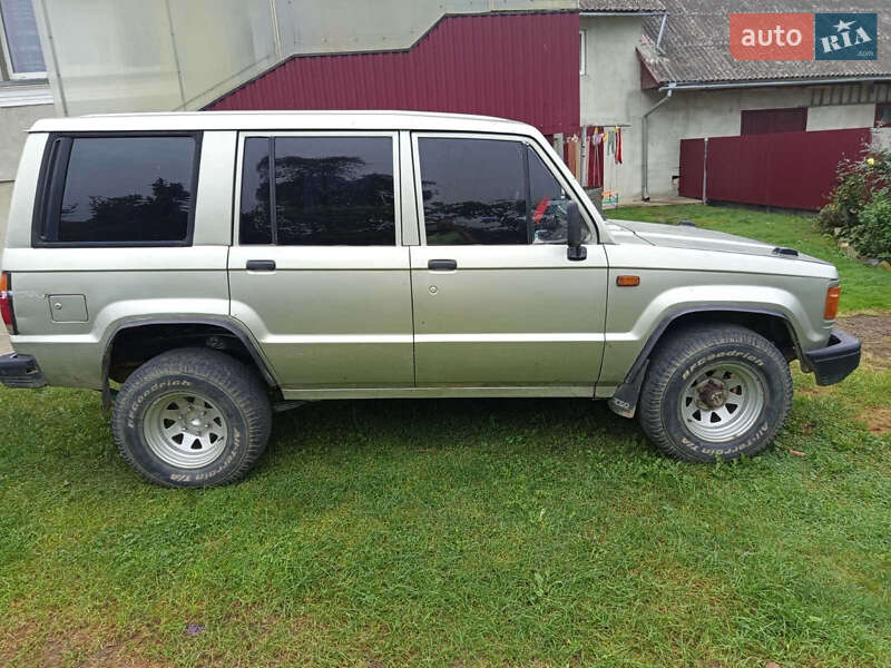 Позашляховик / Кросовер Isuzu Trooper 1988 в Жидачові