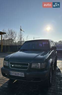 Внедорожник / Кроссовер Isuzu Trooper 1998 в 