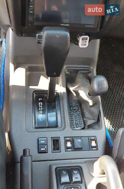 Внедорожник / Кроссовер Isuzu Trooper 1995 в 
