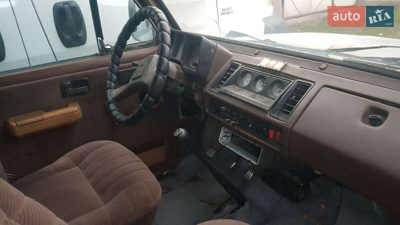 Внедорожник / Кроссовер Isuzu Trooper 1984 в Львове фото 7 Внедорожник / Кроссовер Isuzu Trooper 1984 в Львове