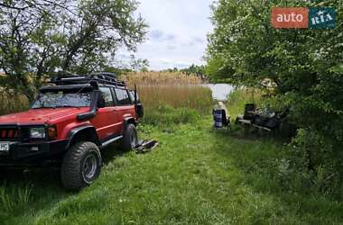 Внедорожник / Кроссовер Isuzu Trooper 1990 в 