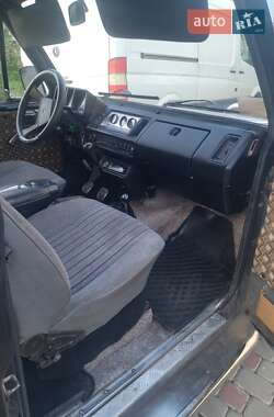 Внедорожник / Кроссовер Isuzu Trooper 1986 в 