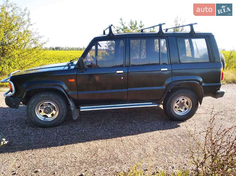 Внедорожник / Кроссовер Isuzu Trooper 1989 в Шостке