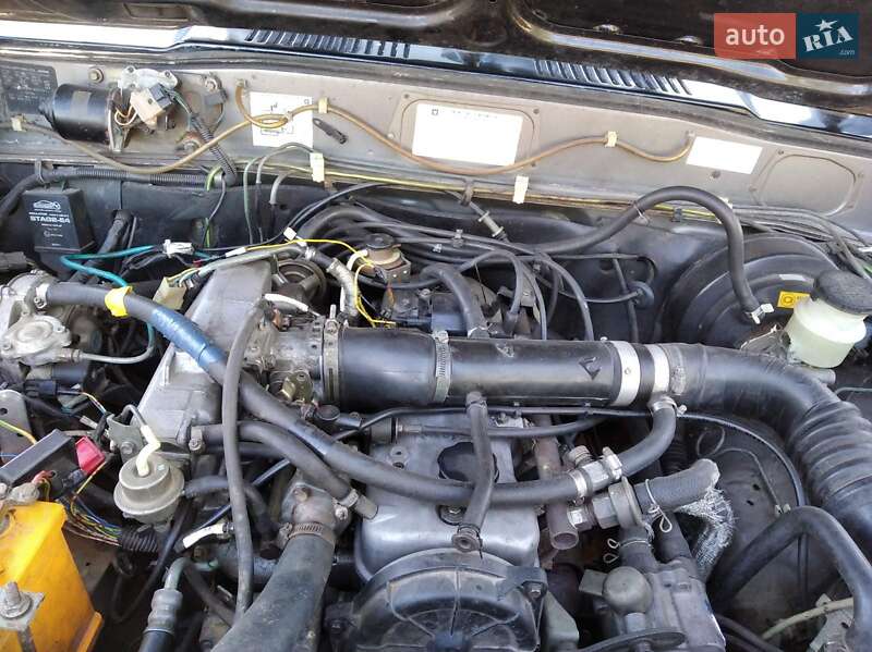 Внедорожник / Кроссовер Isuzu Trooper 1989 в Шостке