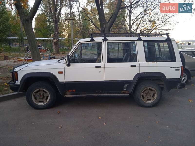 Isuzu Trooper 1990