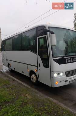 Туристический / Междугородний автобус Isuzu Turquoise 2004 в 