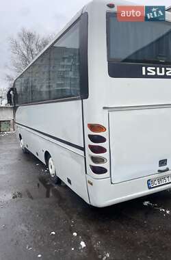 Туристический / Междугородний автобус Isuzu Turquoise 2004 в 