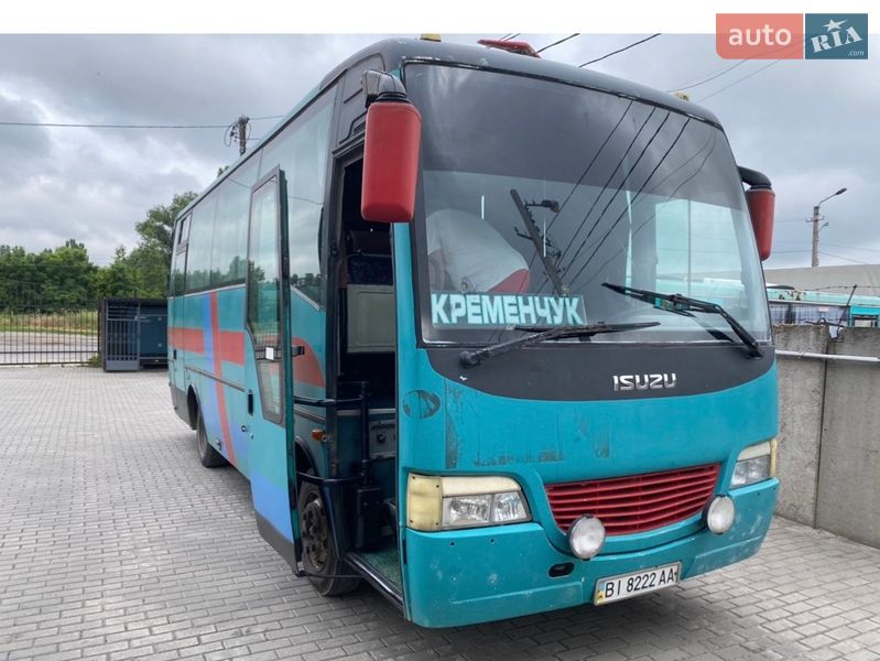 Isuzu Turquoise 2003