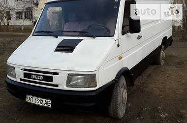 Грузопассажирский фургон Iveco 35S13 1998 в Ивано-Франковске