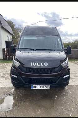 Вантажний фургон Iveco 35S13 2015 в Львові