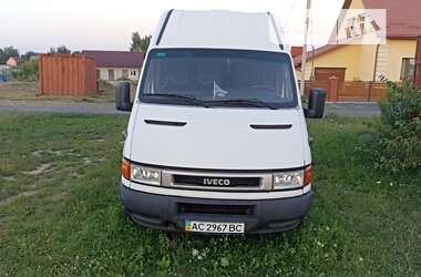 Внедорожник / Кроссовер Iveco 35S13 2004 в Луцке