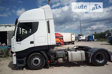 Тягач Iveco  2009 в 