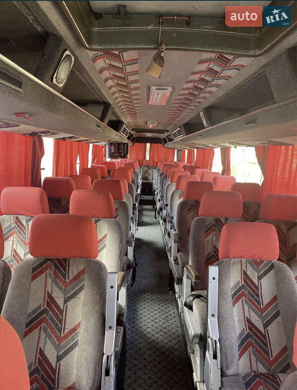 Туристический / Междугородний автобус Iveco CC 100E 1997 в Черновцах