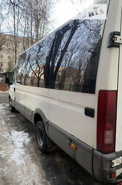 Грузопассажирский фургон Iveco Daily груз.-пасс. 2000 в Тернополе