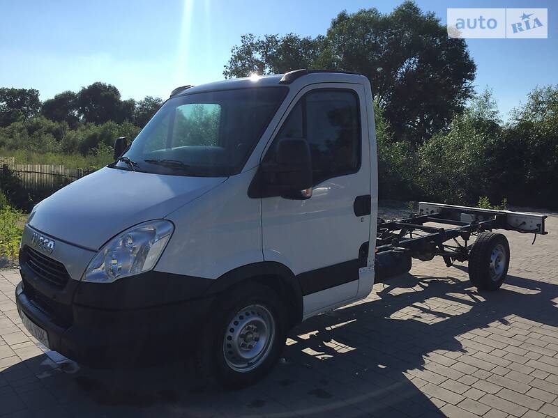 Шасси Iveco Daily груз. 2015 в Бережанах