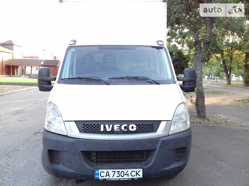 Грузовой фургон Iveco Daily груз. 2010 в Черкассах