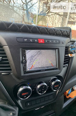 Грузовой фургон Iveco Daily груз. 2017 в Ужгороде
