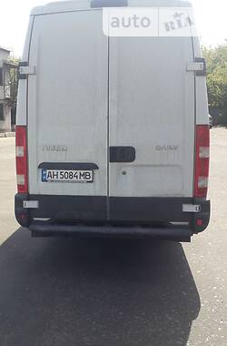 Вантажний фургон Iveco Daily груз. 2012 в Вінниці
