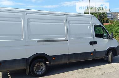 Вантажний фургон Iveco Daily груз. 2012 в Вінниці