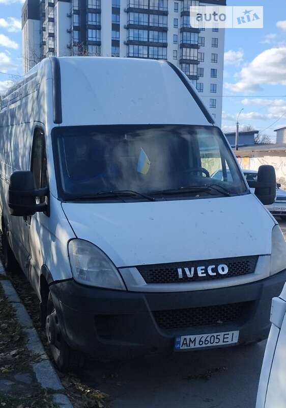 Грузовой фургон Iveco Daily груз. 2011 в Житомире