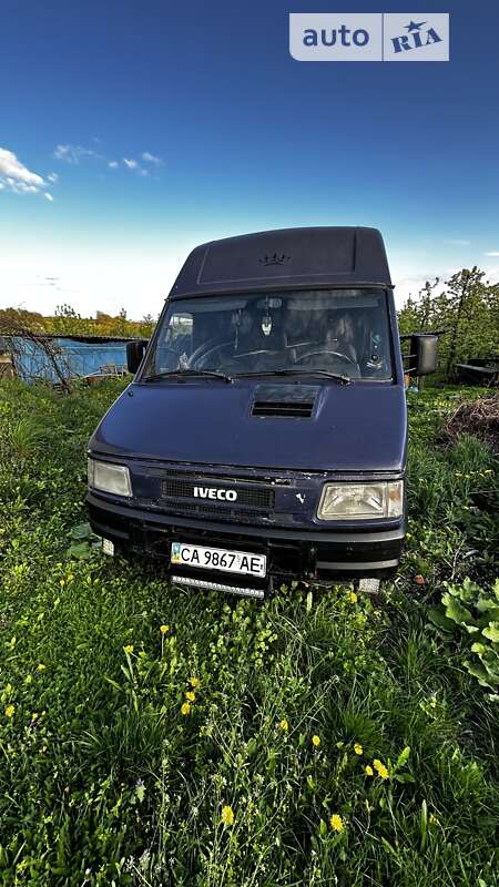 Вантажний фургон Iveco Daily груз. 1999 в Чернівцях