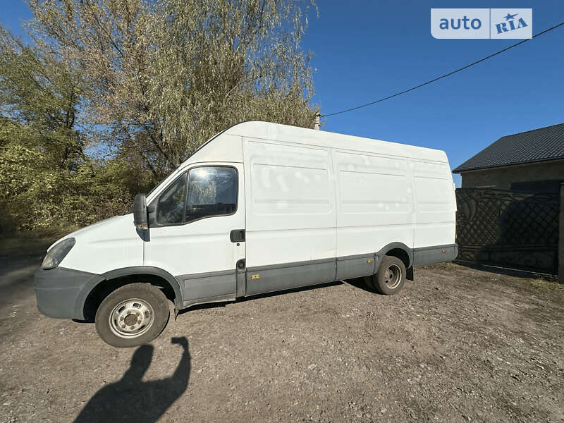 Грузовой фургон Iveco Daily груз. 2010 в Нежине