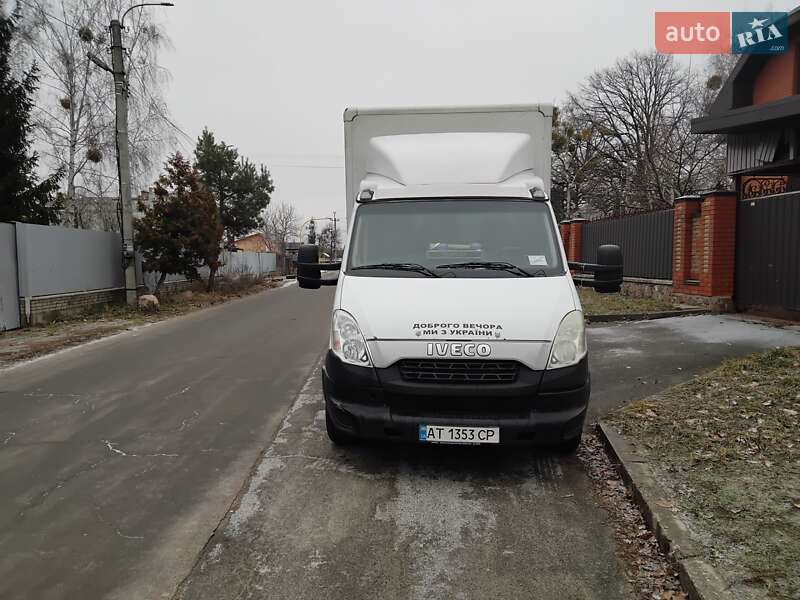 Грузовой фургон Iveco Daily груз. 2014 в Ворзеле