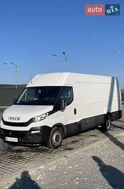 Грузовой фургон Iveco Daily груз. 2017 в Винниках