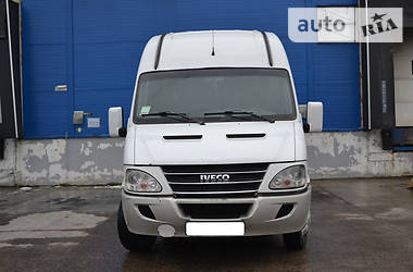 Микроавтобус Iveco Daily пасс. 2011 в Киеве