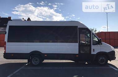 Микроавтобус Iveco Daily пасс. 2013 в Львове