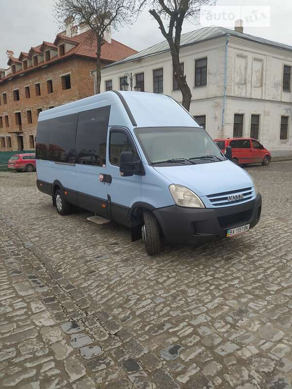 Iveco Daily пасс. 2007