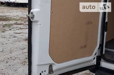 Грузовой фургон Iveco Daily 2013 в 