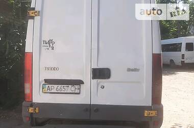 Грузовой фургон Iveco Daily 2005 в 