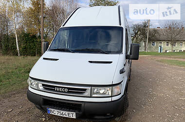 Грузовой фургон Iveco Daily 2006 в 