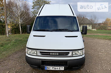 Грузовой фургон Iveco Daily 2006 в 