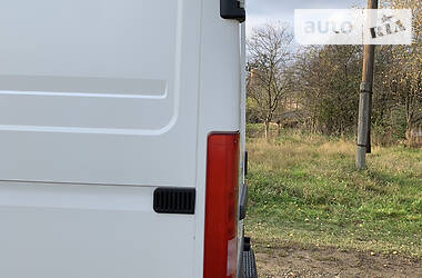 Грузовой фургон Iveco Daily 2006 в 