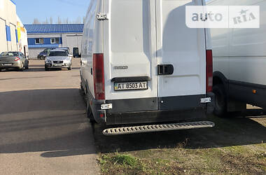 Грузопассажирский фургон Iveco Daily 2003 в 