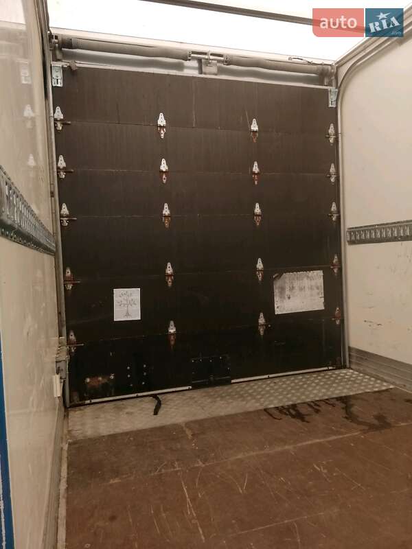 Вантажний фургон Iveco Daily 2016 в Чернігові