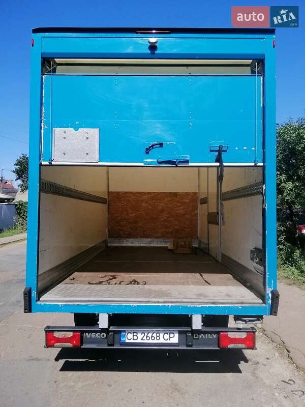 Вантажний фургон Iveco Daily 2016 в Чернігові